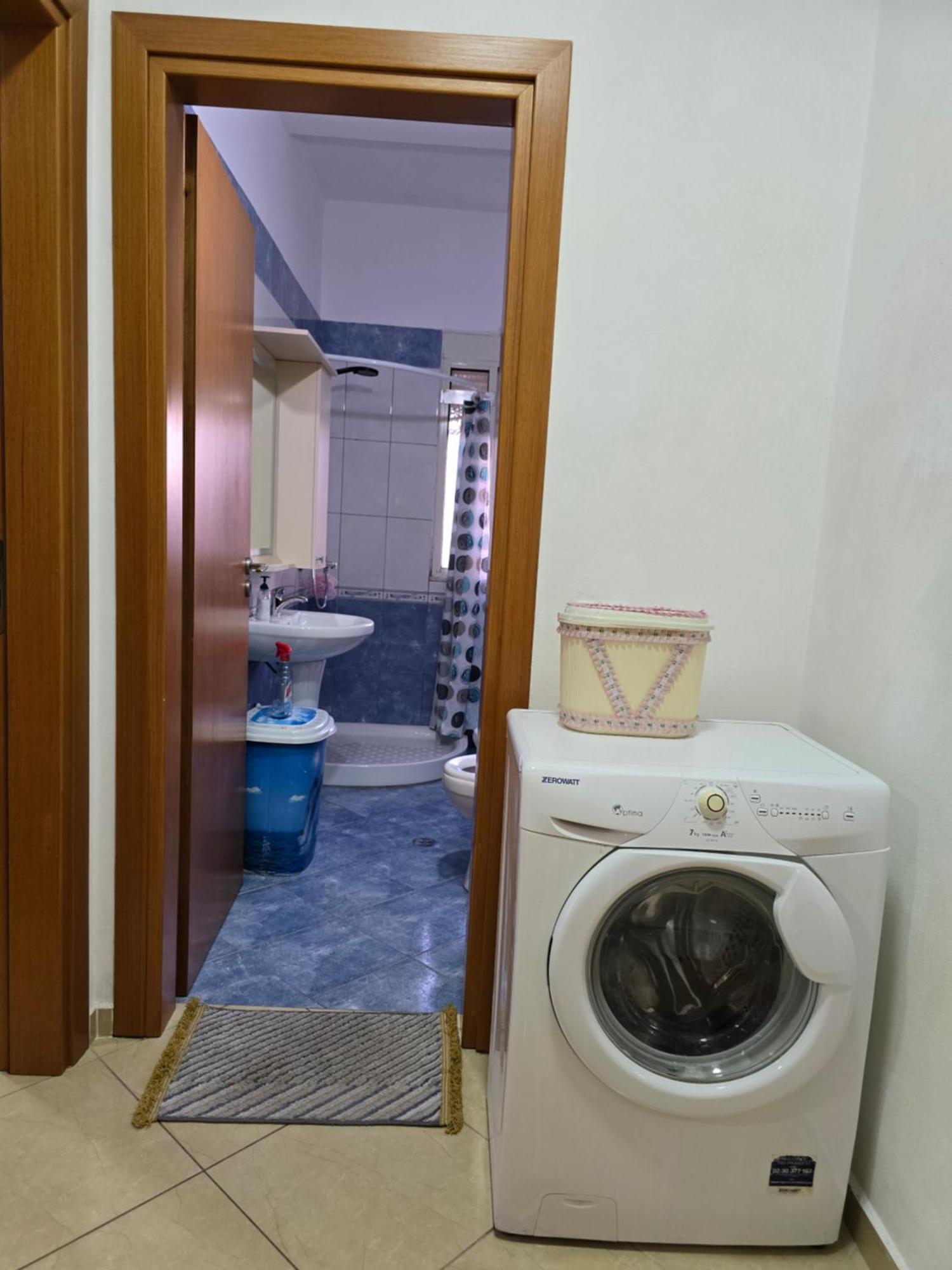 Modern , Quiet , Family Friendly & Fully Furnished Apartment Avlonya Dış mekan fotoğraf
